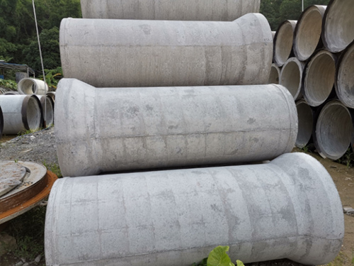 水泥管為什么會出現(xiàn)裂紋？該怎么處理？