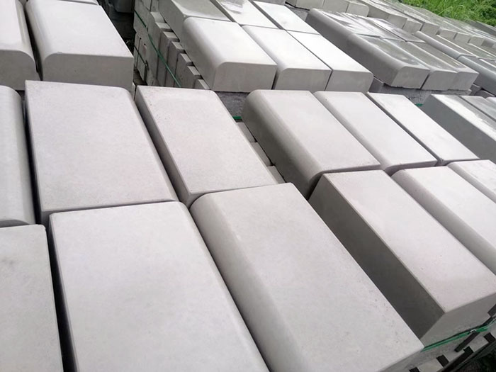 深圳龍華路緣石 混凝土路側(cè)石 路平石廠家