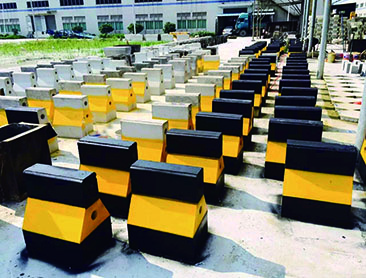 停車場(chǎng)的水泥隔離墩有什么作用？